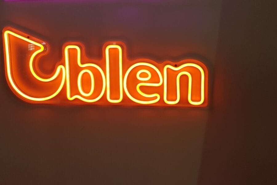 neon free style sign